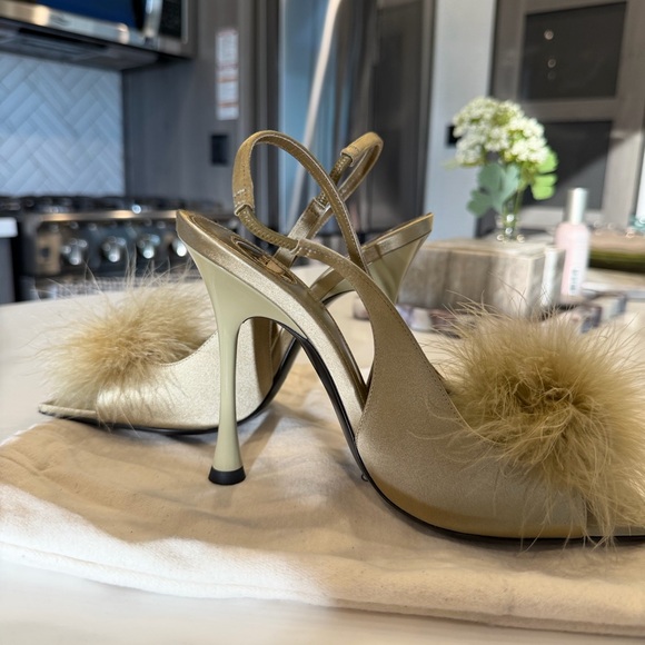 Saint Laurent Tan Heels with Fur Pom - Picture 6 of 6